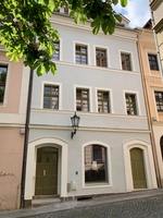 Schulgasse 8